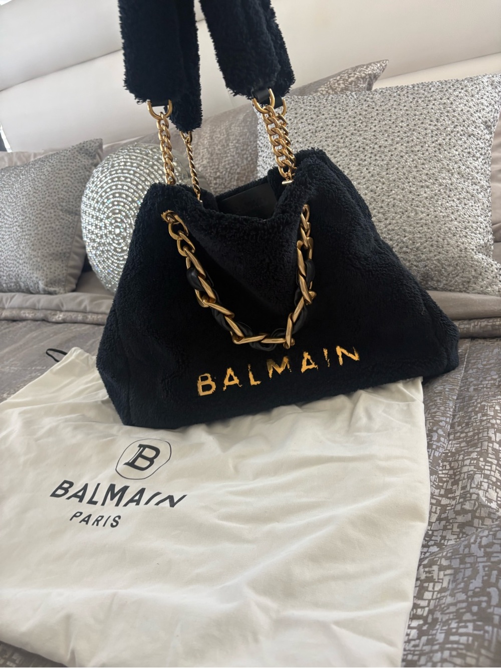 Balmain Black Faux Shearling Tote with Gold Chain Handles - Picture 2 of 8
